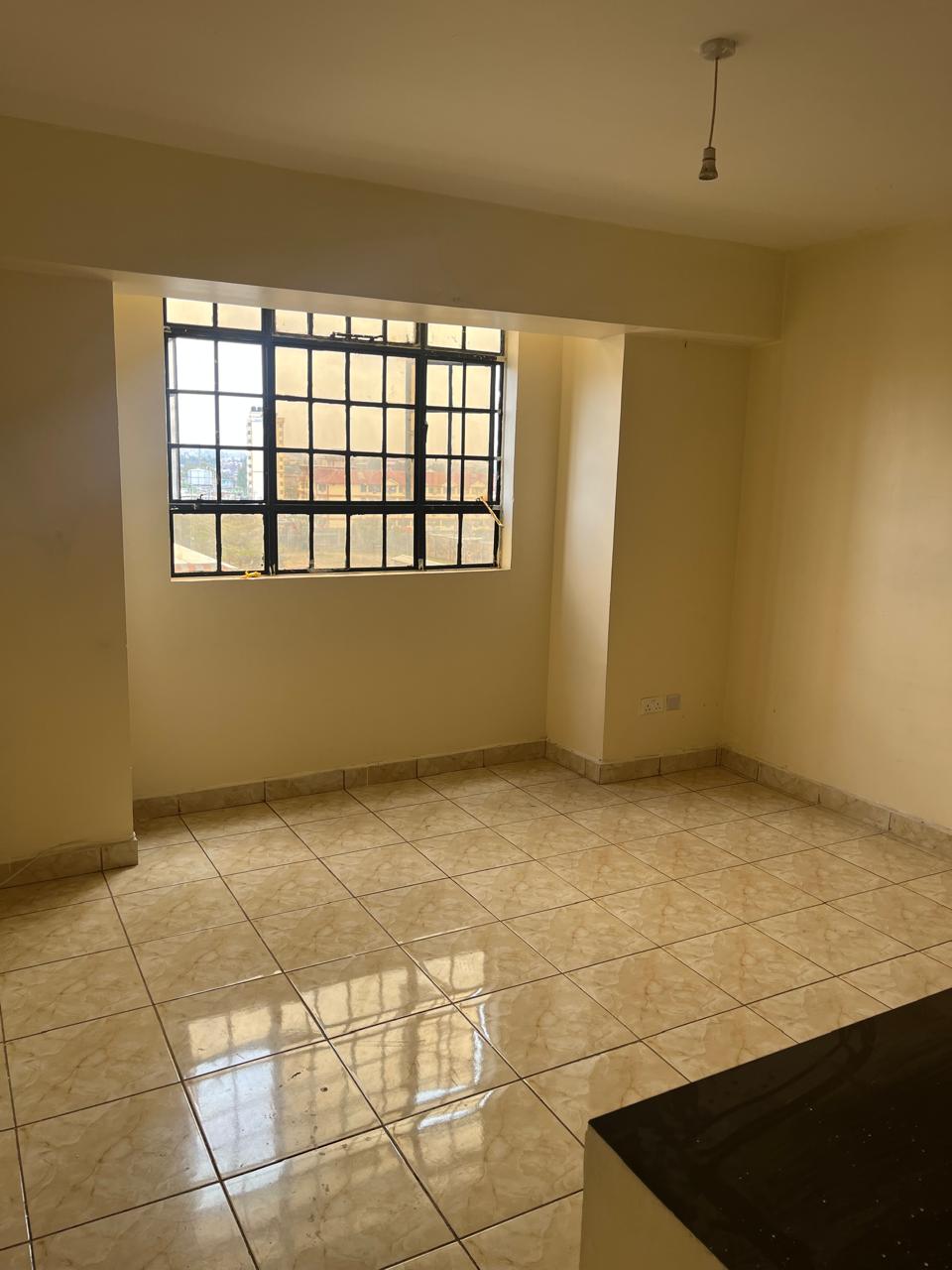 Secure Comfortable 1-Bedroom Apartment
