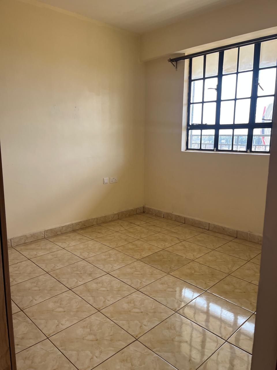 Secure Comfortable 1-Bedroom Apartment