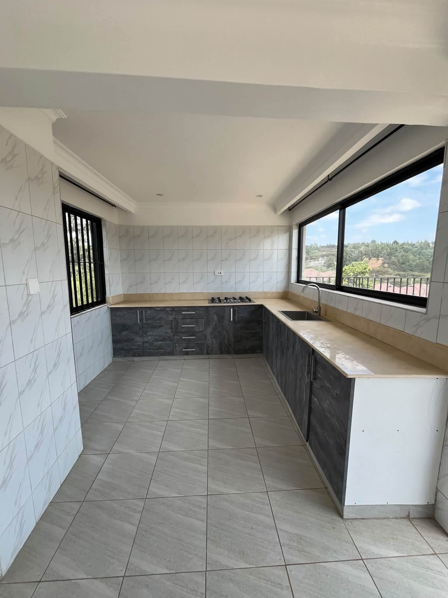 Contemporary 4 Bedroom Villas with DSQ for Rent in Ongata Rongai