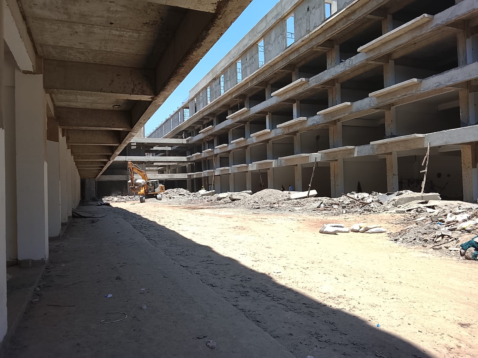 Contemporary 600 SQFT Shop/Office Space for Rent in Hurlingham