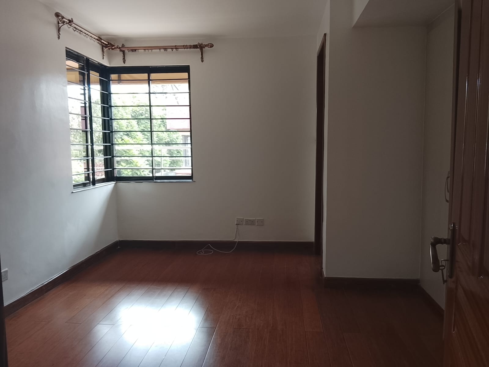 Modest 5 Bedroom Villa for Rent in  Lavington