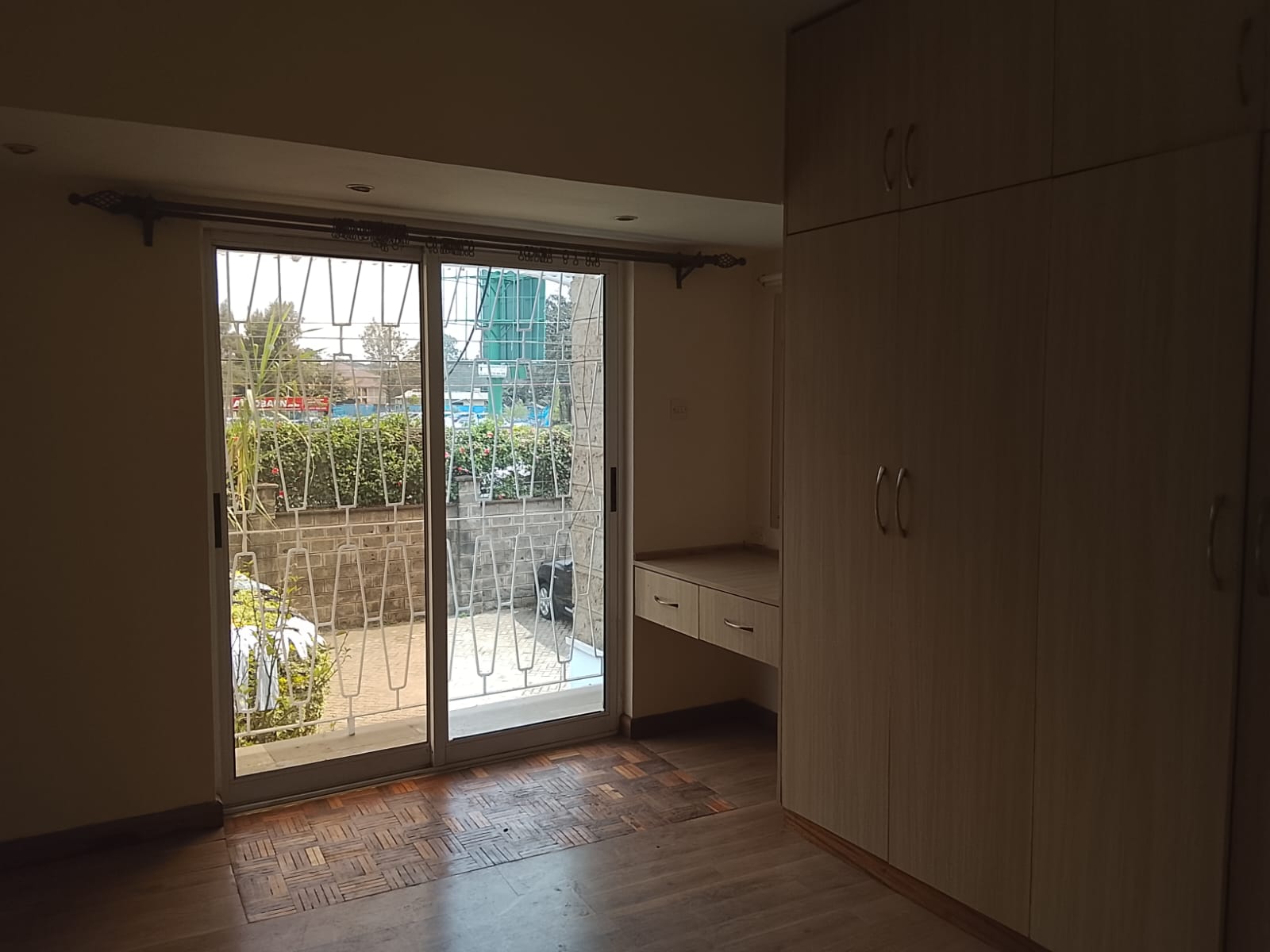 Elegant 4 Bedroom Maisonette with DSQ in Kilimani