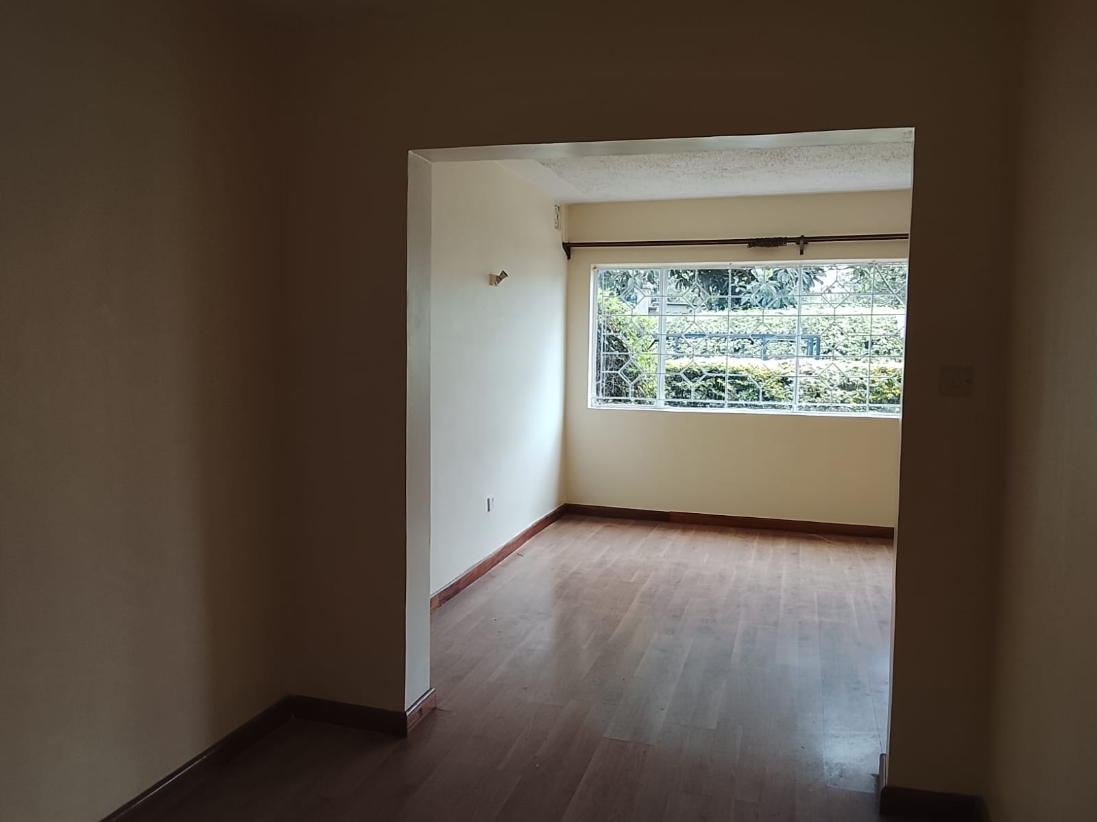 Elegant 4 Bedroom Maisonette with DSQ in Kilimani