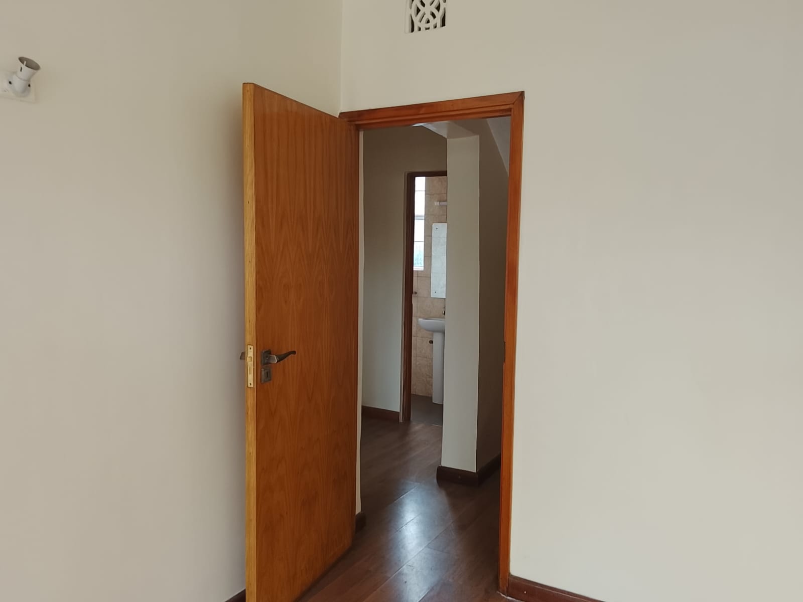 Elegant 4 Bedroom Maisonette with DSQ in Kilimani