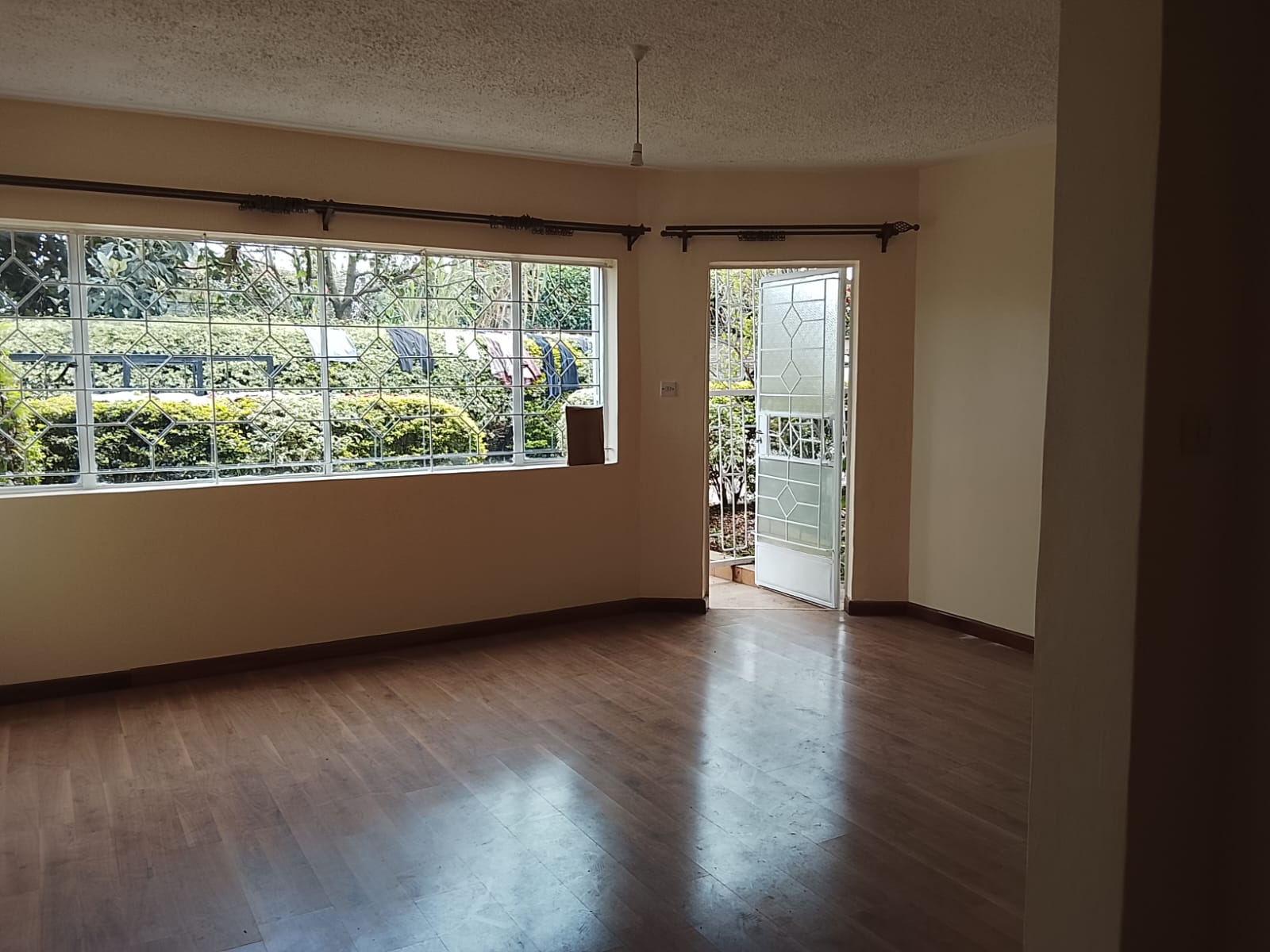 Elegant 4 Bedroom Maisonette with DSQ in Kilimani