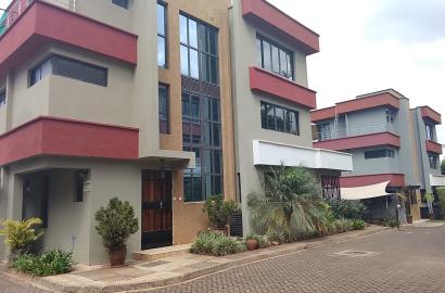 Modest 5 Bedroom Villa for Rent in  Lavington