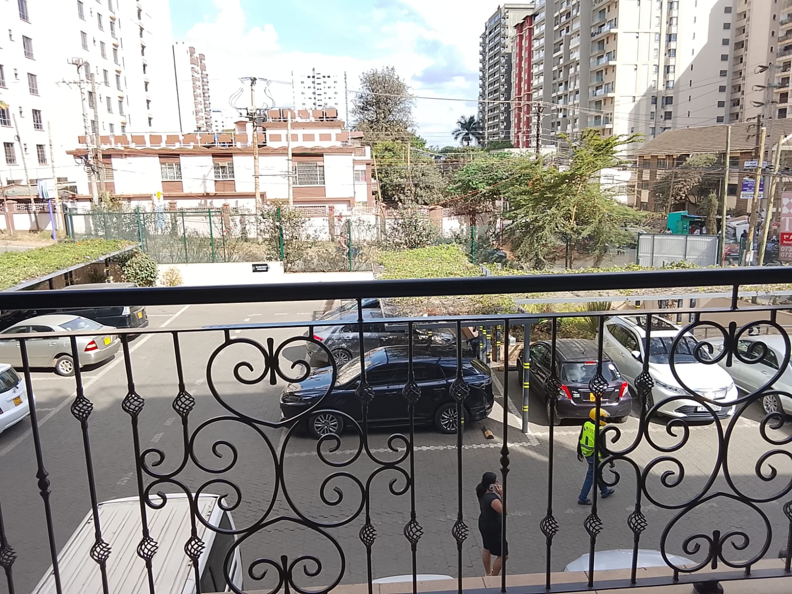 Premium Shop Space (2nd Floor) in Parklands