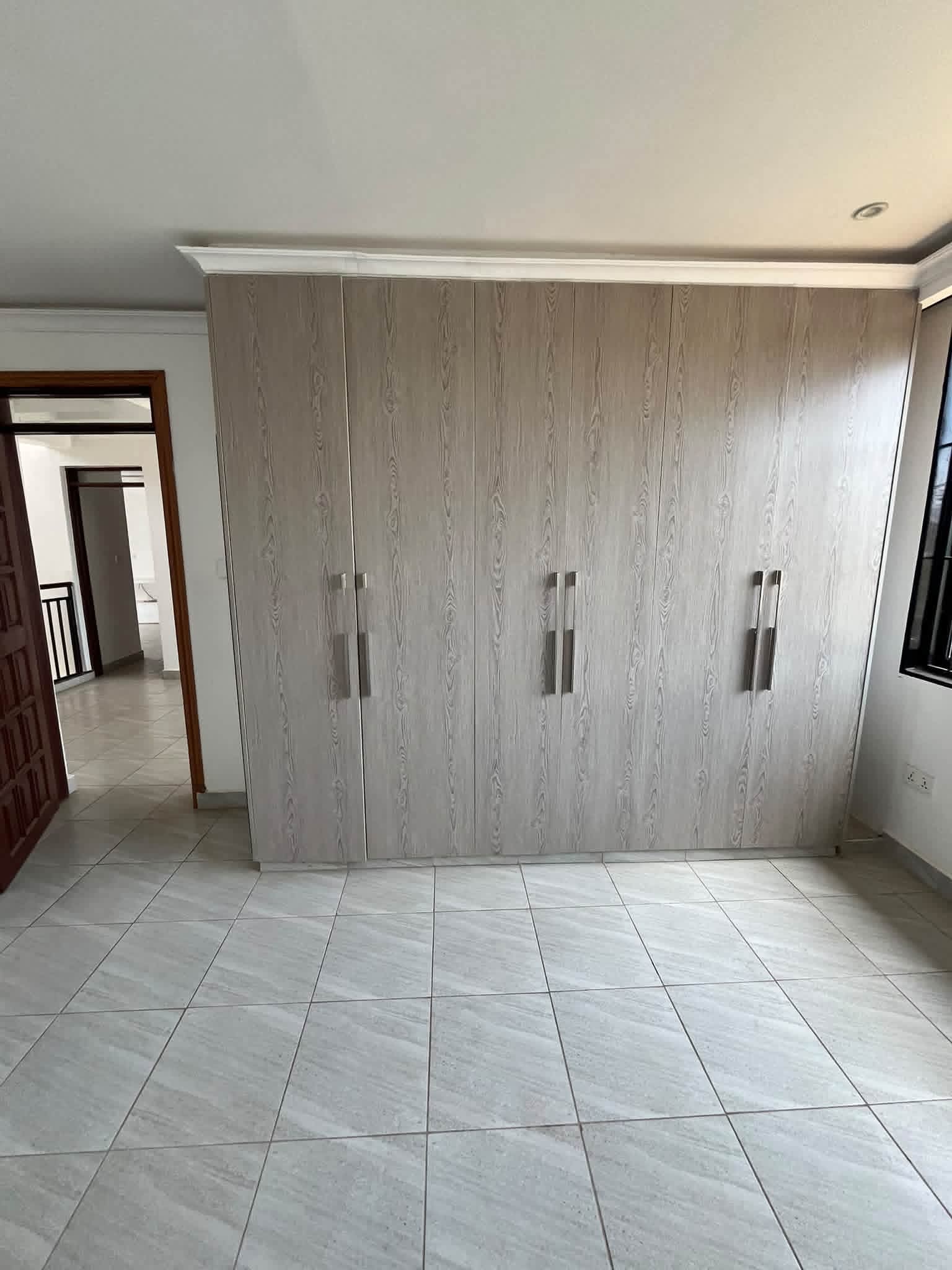 Contemporary 4 Bedroom Villas with DSQ for Rent in Ongata Rongai