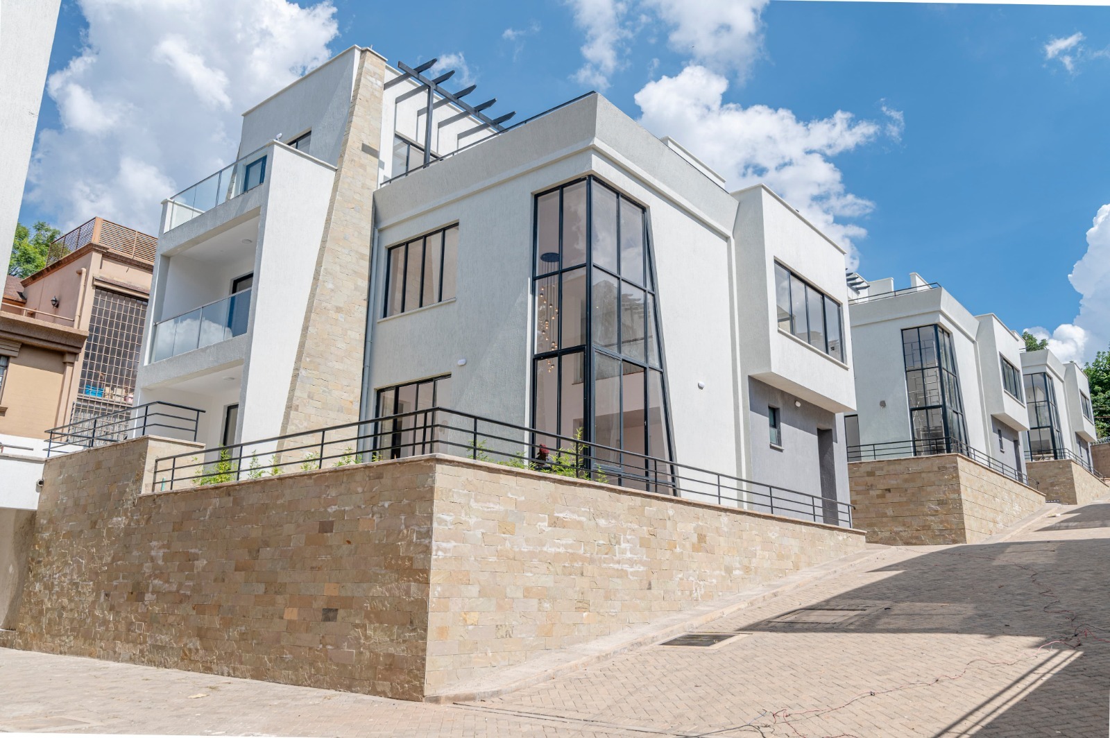 Distinguished 5 Bedroom Townhouse in Lavington
