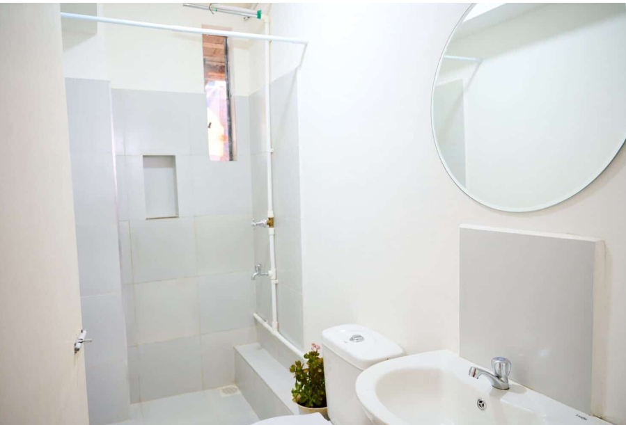 Distinctive 2 Bedroom Apartment in Ruaka, Wangige