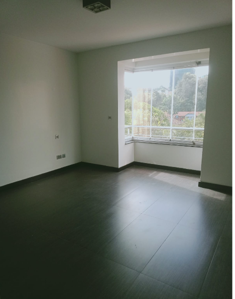 Spacious 3 Bedroom All Ensuite Apartments with DSQ in Riverside.
