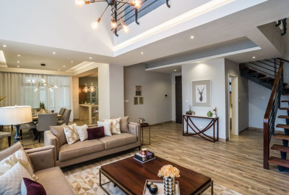Simply Exceptional 4 Bedroom Duplex Apartments in Riverside