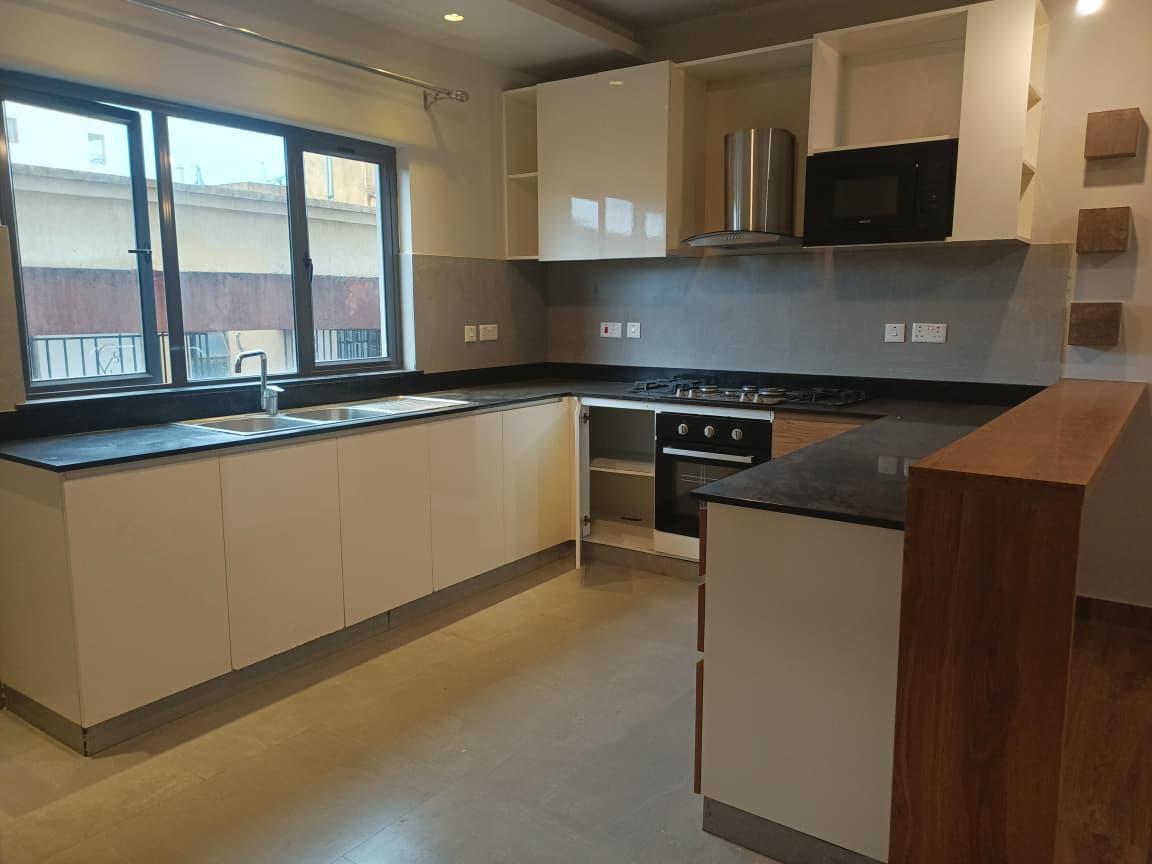 KILELESHWA _ Luxurious 3 Bedroom Apartment.
