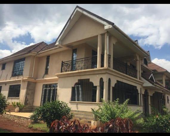 STUNNING 7 BEDROOM HOUSE IN RUNDA GROVE
